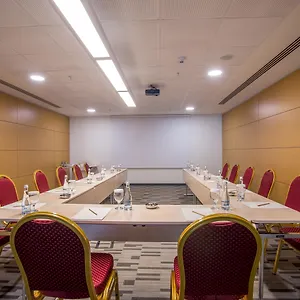 Tav Airport Hotel İzmir