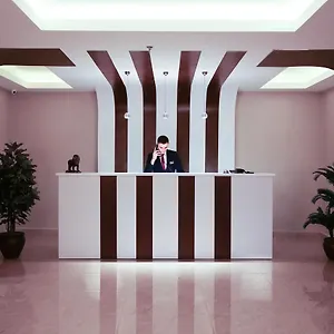 فندق غولدن لونج